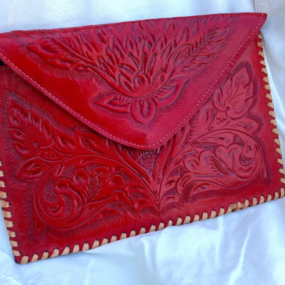 Red Tooled Leather Flat Envelope Style Clutch Purse with Tan Stitched Border.
